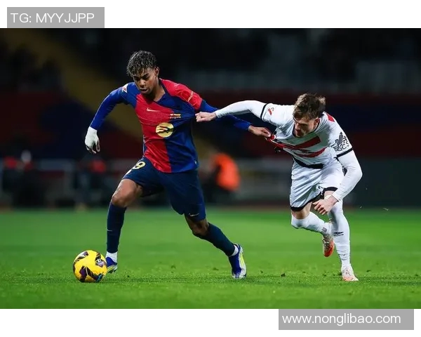 塞维利亚击败巴列卡诺，跻身西甲前四